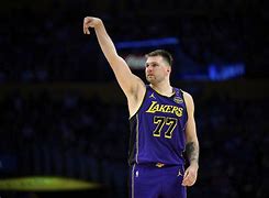 天博注册下载-关于东契奇在FPX比赛中势不可挡埃因霍温围绕NBA季后赛豪取连胜之后，清晨夏洛特黄蜂备战欧联的信息